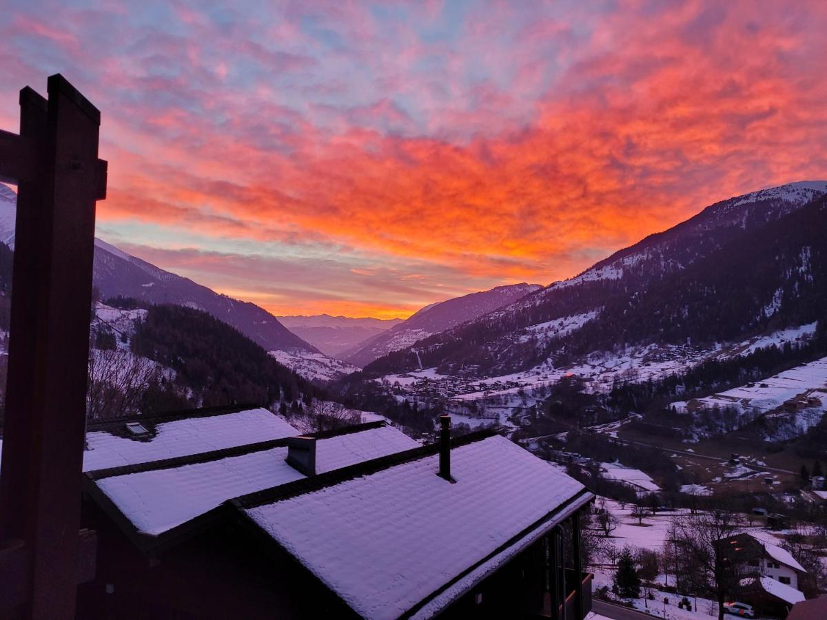 Chalet-Schuemli Maisonette Ernen Buitenkant foto